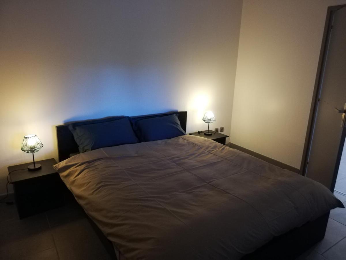 La Gaite De Louvignies Apartamento Exterior foto